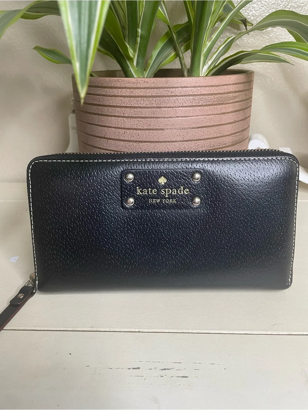 kate spade Black Pebbled Leather Zip Wallet with Gold Logo